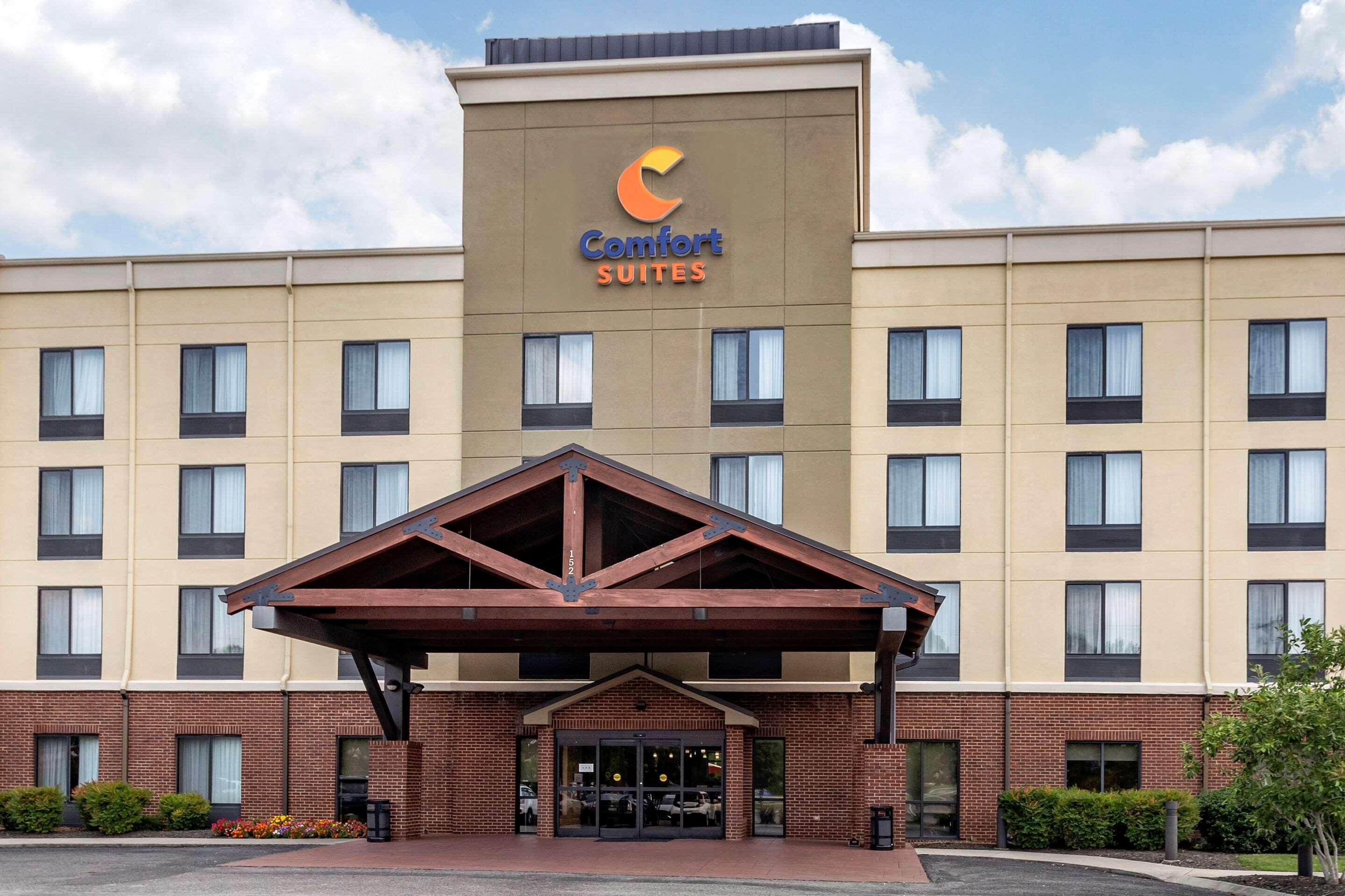 Comfort Suites Манчестър Екстериор снимка